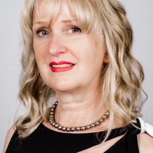 Meet your Posher, Michele